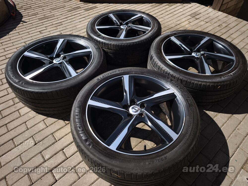 255/45R20 Volvo 20