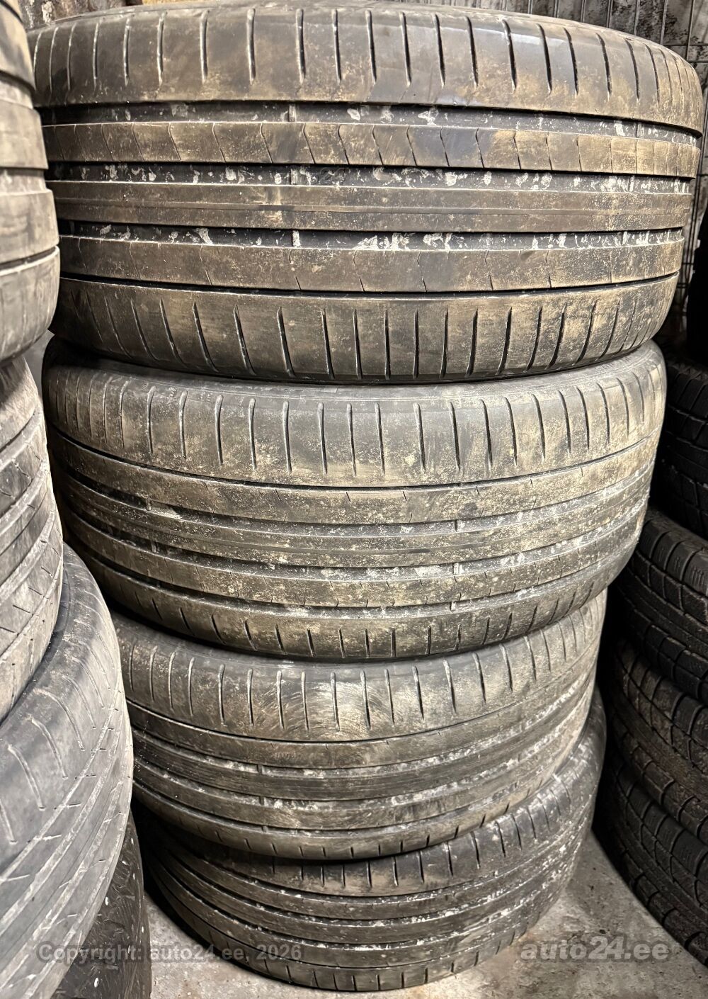 275/35R22   Pirelli – foto 1