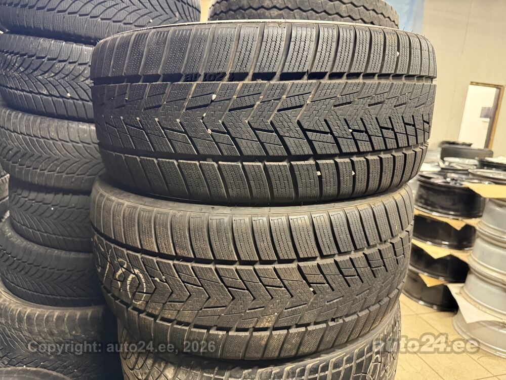 245/35R20   Rotalla – foto 1