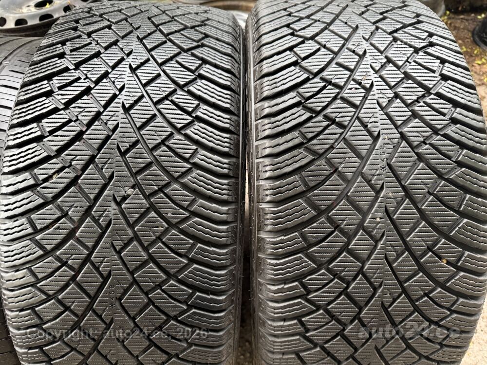 285/40R22 Nokian Hakkapeliitta R5 SUV XL (VÄGA HEA PÕHJAMAINE