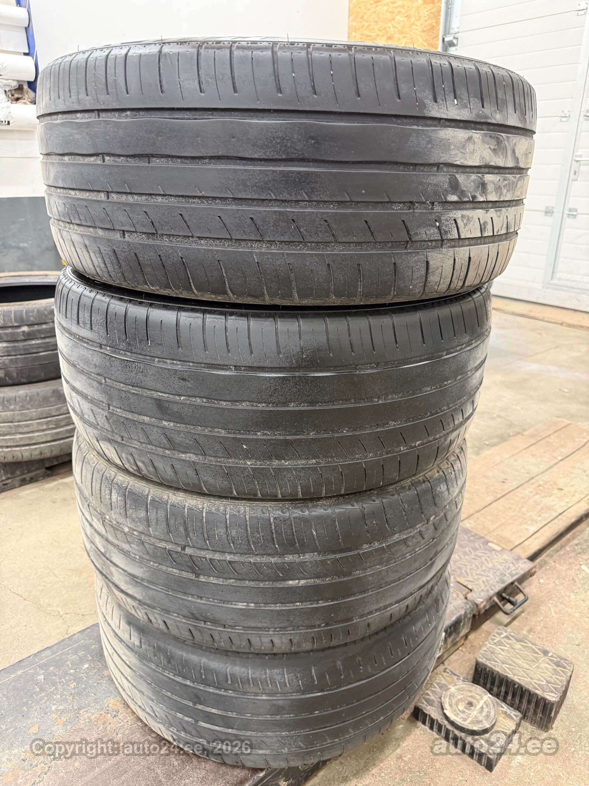 255/45R18   RoadX – foto 1