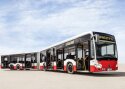 Mercedes-Benz ehitas ülipika liinibussi