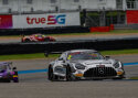 Ralf Aron tõusis GT World Challenge Asia etapil poodiumile