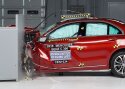 Mercedese C-klass tunnistati väga turvaliseks
