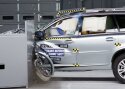 10 aastat tagasi konstrueeritud Volvo läbis edukalt IIHS-i range avariitesti