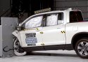 IIHS testis kuue uue auto turvalisust