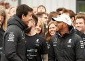 F1: Mercedes ootab Hamiltoni otsust