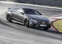 Mercedes-AMG GT sai viieukselise kere
