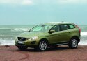 Isepeatuv Volvo linnamaastur