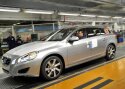 Volvo alustas V60 pistikhübriidi tootmist