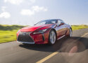 Lexus muutis sportkupee LC  juhitavust teravamaks