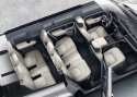 Uus Land Rover Defender 130 mahutab lausa 8 reisijat