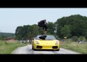 VIDEO: Vedrujalgadega mees