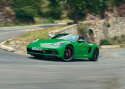 Porsche Cayman ja Boxster: neli liitrit ja käsikast