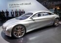 Mercedes plaanib süsinikkiust sedaani