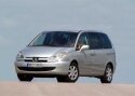 Uus kokkulükatavate ustega Peugeot 807
