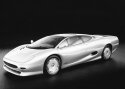 Ideeautost seeriaautoni. Skandaalse superauto sünd