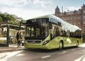 Volvo tõi müügile uue hübriidbussi