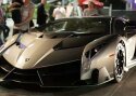 VIDEO: Lamborghini Veneno jõudis koju