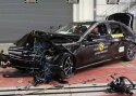 Mercedese E-klass ja Peugeot 3008 said viis tärni turvalisuse eest