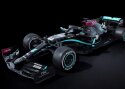 F1: Mercedese autod värviti mustaks