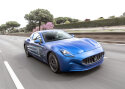 Esimesed pildid: selline on peatselt müüki jõudev Maserati GranTurismo elektriline sportauto