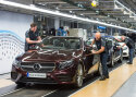 Mercedes alustas uue E-klassi kabrioleti tootmist