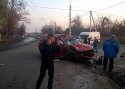 VIDEO: Purjus autojuht imetleb oma kätetööd