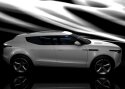 Mercedes-Benz GL saab alusmaterjaliks Aston Martini maasturile