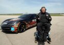 Õnnetuses paralüseeritud võidusõitja juhib peaga Indy 500 rajaautot