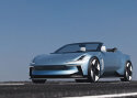 Polestar O2: tõenäoliselt ilusaim elektriline sportauto, mille lisavarustuses on droon