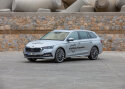Škoda annetab 100 Octaviat võitluseks epideemiaga