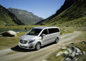 Mercedese uus V-klass saab endale neljarattaveo