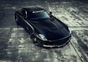 Kircherer lisas Mercedes-Benz SLS-ile muskleid