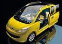 Uus Peugeot 107 erineb oma kontseptsioonivariandist