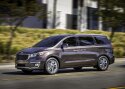 Kia Sedona astub moodsasse maailma