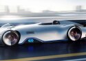 Mercedes-Benz EQ Silver Arrow Concept seob mineviku ja tuleviku