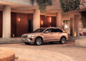 Bentley Bentayga sai lõpuks pikema versiooni, kus tagaistujal on veelgi rohkem luksust