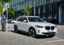 BMW esitles esimest elektrilist X-mudelit