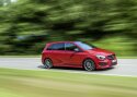 Mercedes värskendas B-klassi