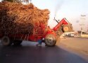 VIDEO: Akrobaadist traktorist
