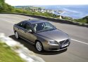 Uhiuus Volvo S80 on oma skandinaavialiku luksusega tõeliseks väljakutseks klassi liidritele