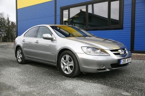 Mugavus ja vastupidavus suurema kärata – Honda Legend