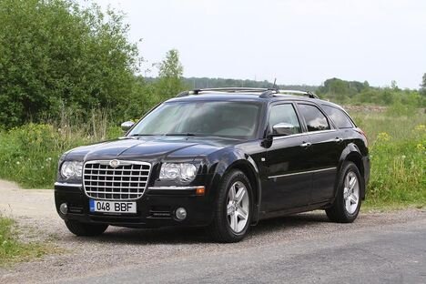 Chrysler 300 C nõuab hoolsat peremeest