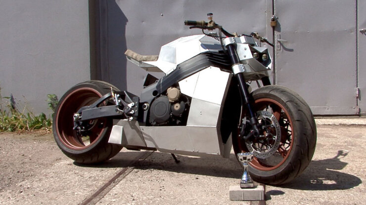 Bike Motors - Suzuki GSX-R streetfighter