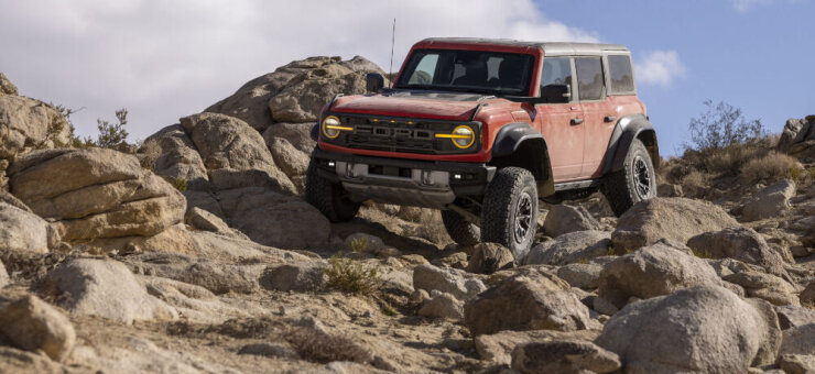 Raptor: kõigi aegade võimsaim Ford Bronco on kohal 
