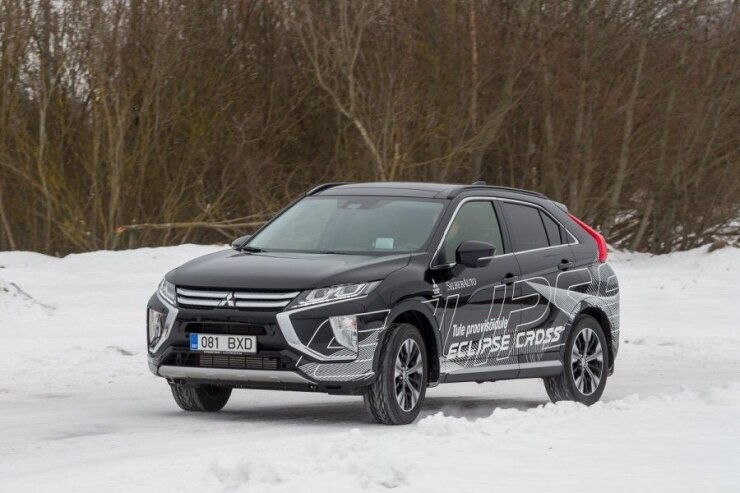 Mitsubishi Eclipse Cross: sõidab hästi, mahutab vähe