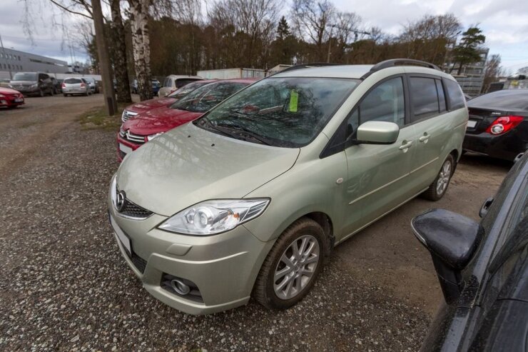 Kuidas peab vastu esimene Mazda 5?