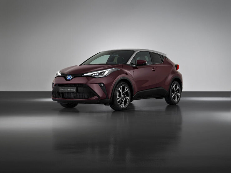 Müügile tuli värskendatud Toyota C-HR, mis saab lõpuks uue meediasüsteemi