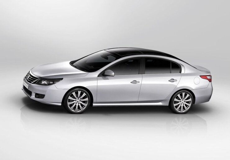 Renault Laguna ja Latitude saavad ühise asenduse